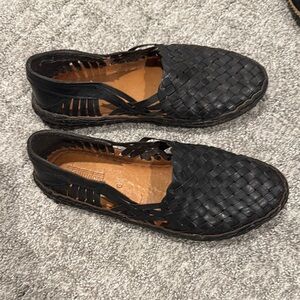 Mohinders Woven Leather Shoes